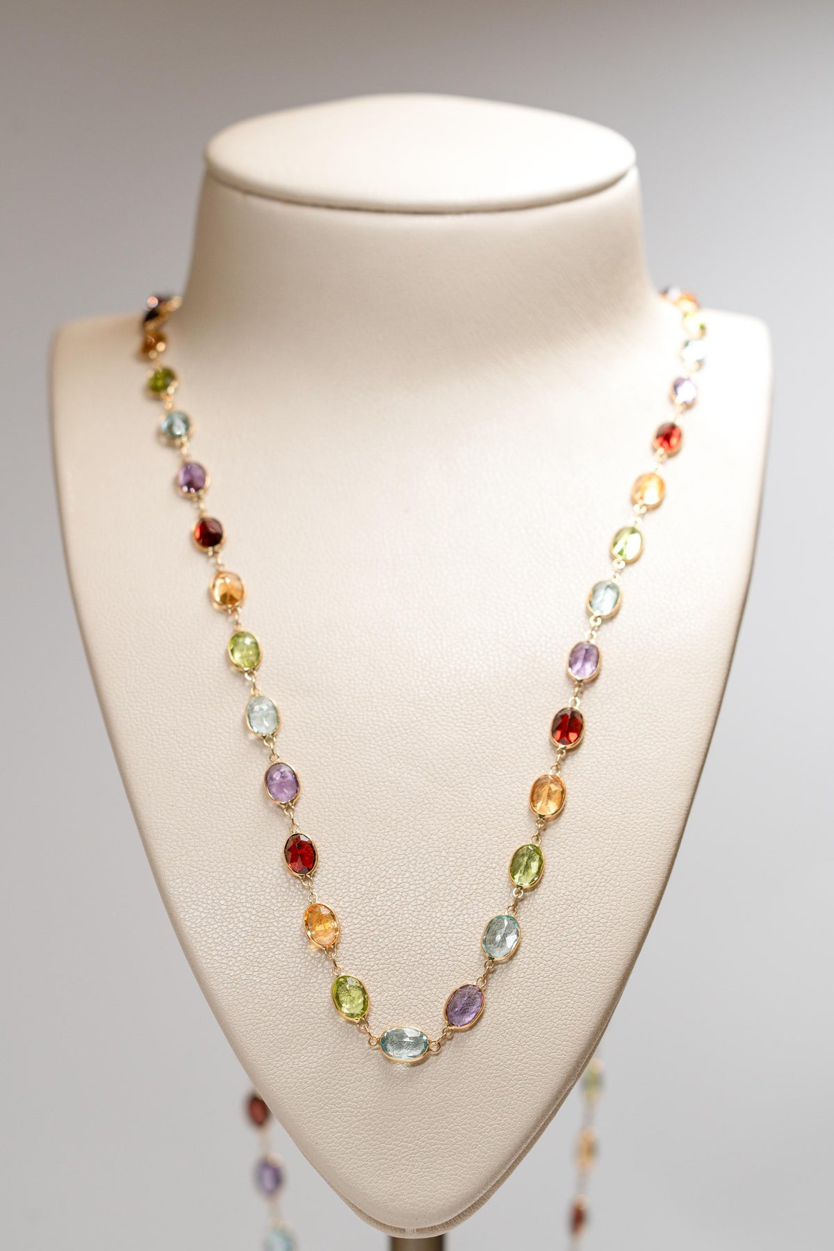 18K Yellow Gold Necklace