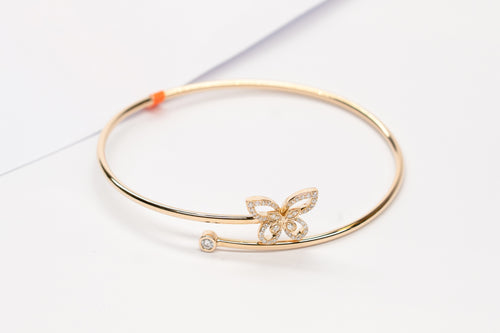 14K Yellow Gold Bangle