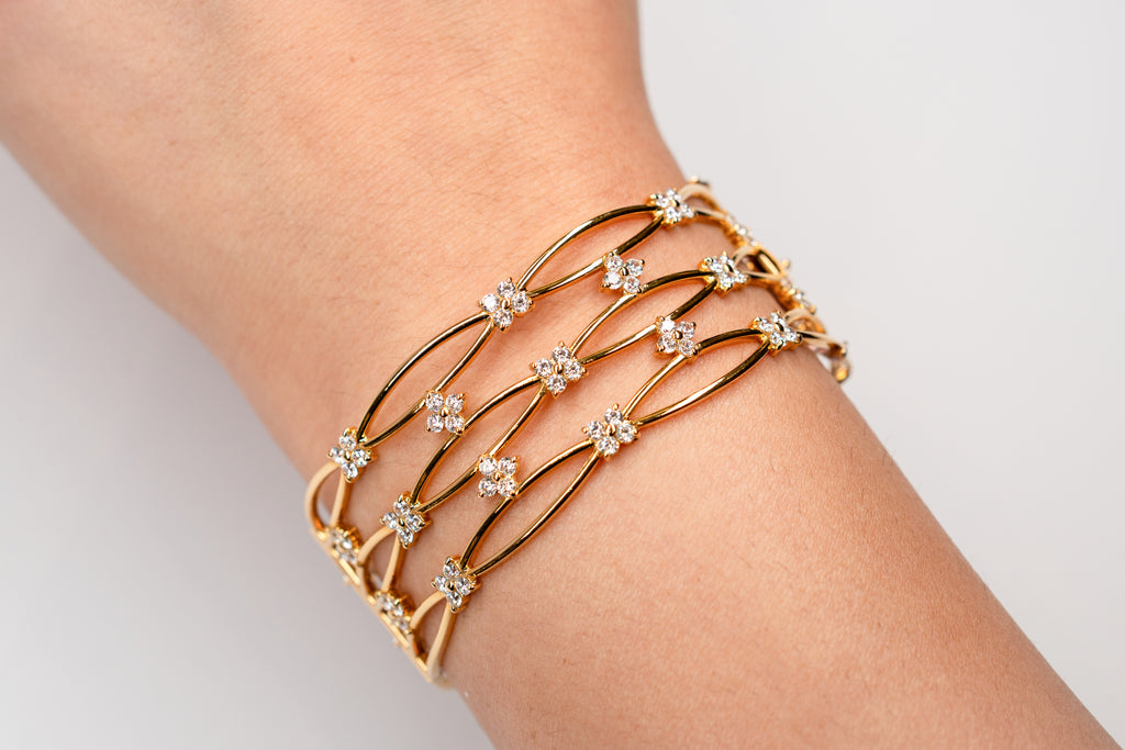 22K Gold Bangle