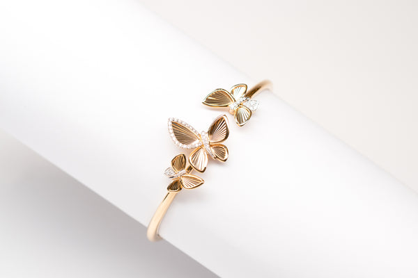 18K Yellow Gold Bangle