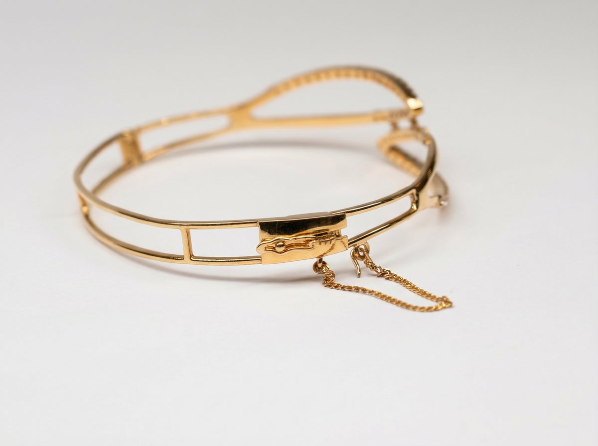 22K Gold Lock Type Bangle