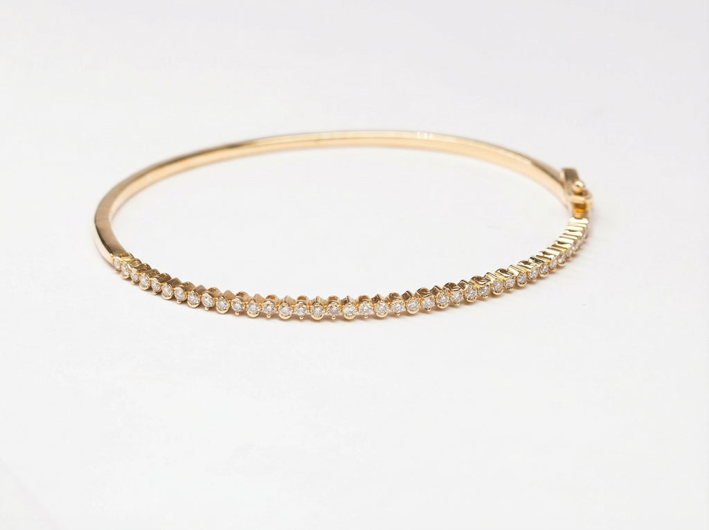 18K Yellow Gold Lock type