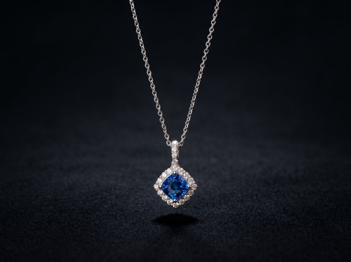 18K White Gold Necklace