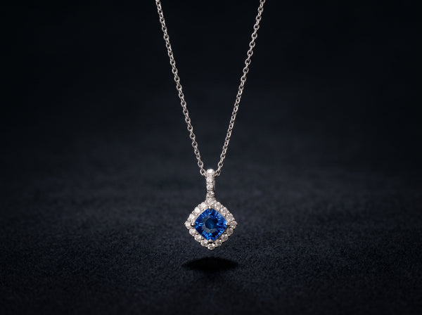 18K White Gold Necklace