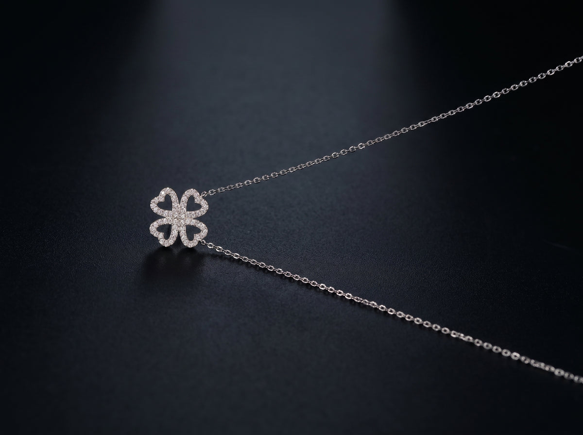18K White Gold Necklace