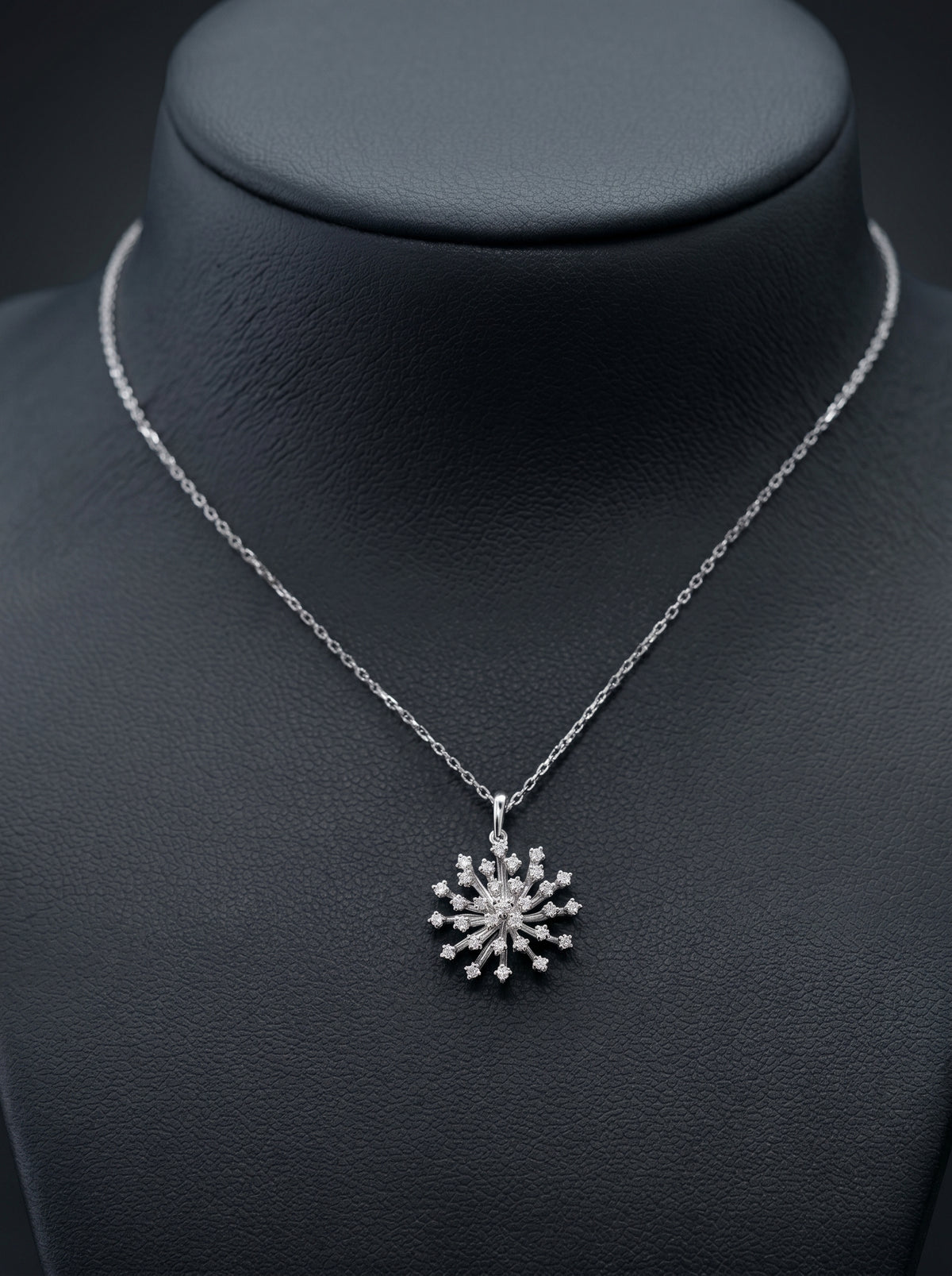 14K White Gold Pendant